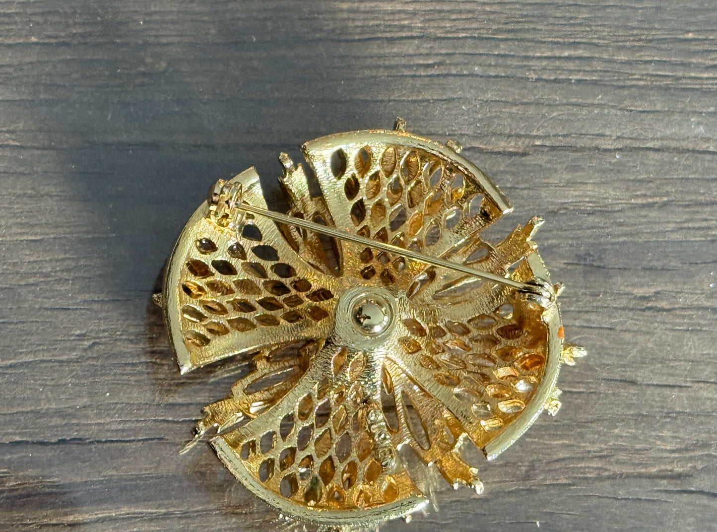 USNER Stamped Vintage Estate Flower Brooch