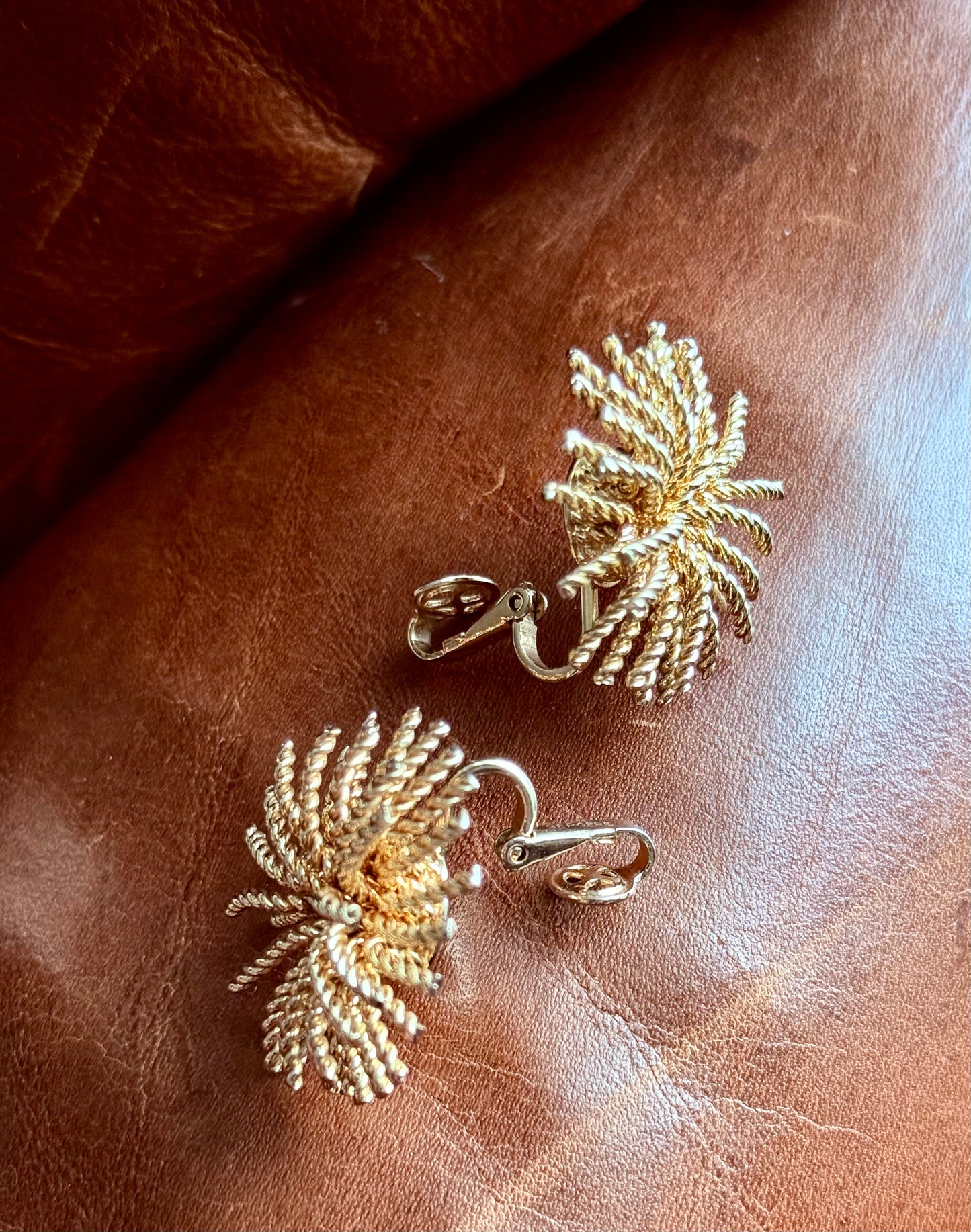 Bergère Vintage Signed Brilliant Sunburst Earrings and Pendant/Brooch Set