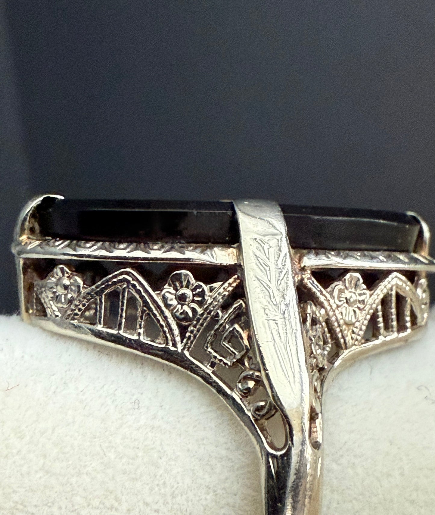 Antique Art Deco 14K White Gold Filigree Black Onyx and Diamond Pinky Ring