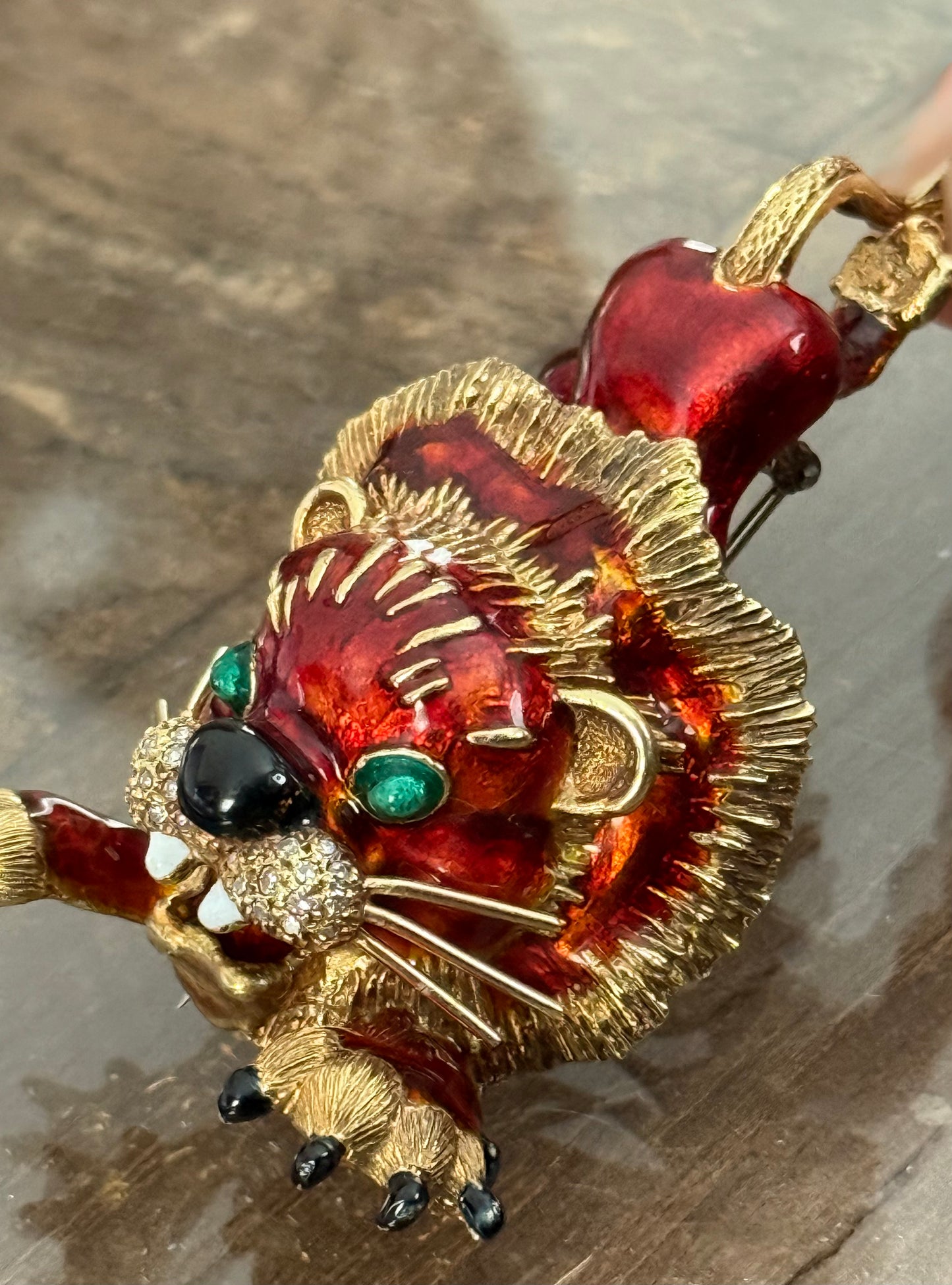 MARTINE 14K Gold, Diamond and Enamel Pouncing Lion Brooch/Pendant