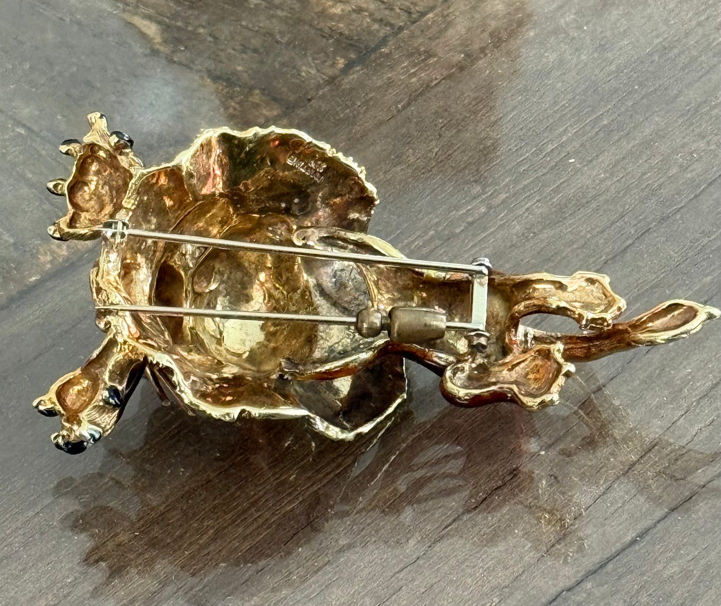 MARTINE 14K Gold, Diamond and Enamel Pouncing Lion Brooch/Pendant
