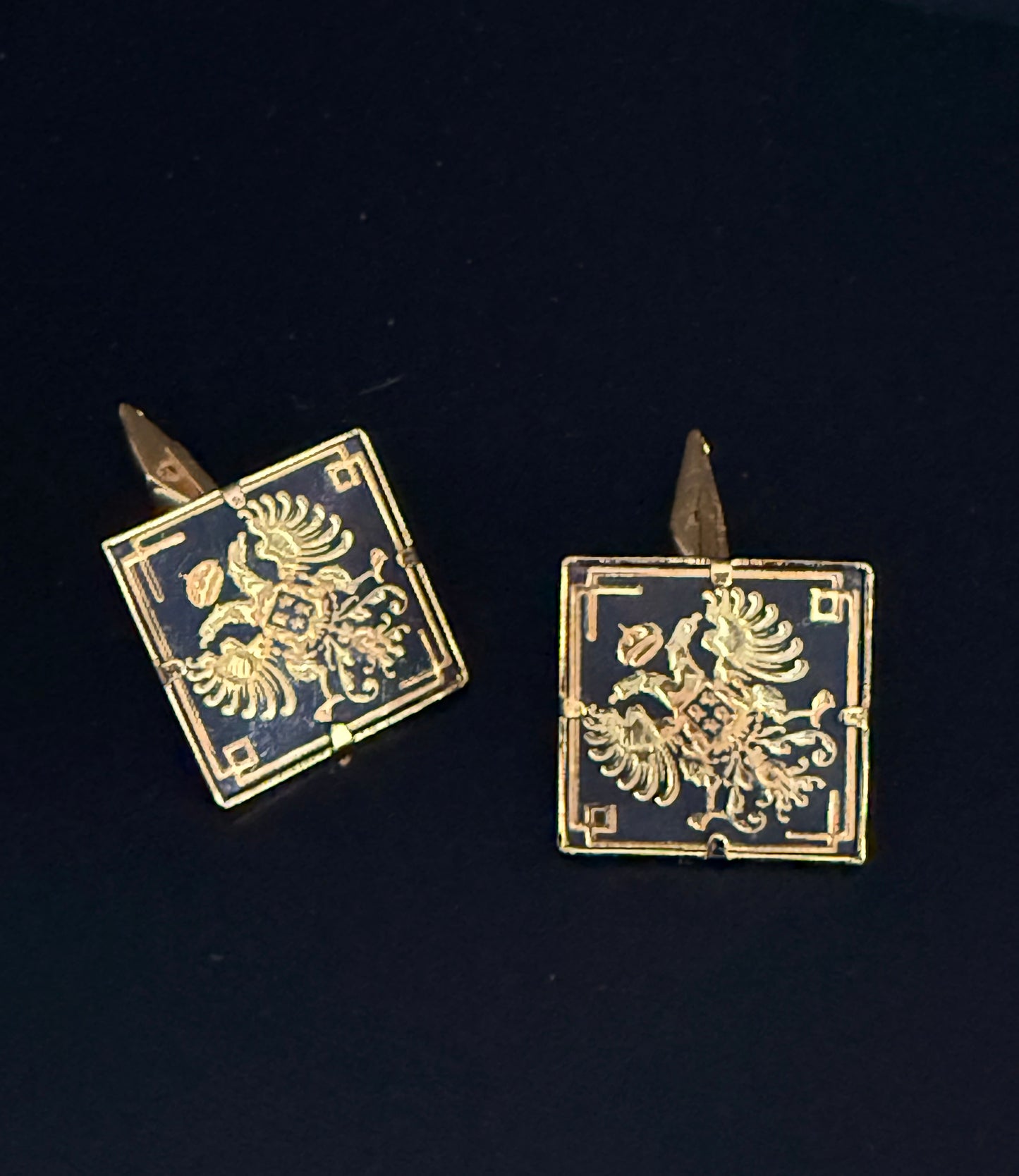 Vintage Gold Tone and Black Enamel Damascene Cufflinks - square