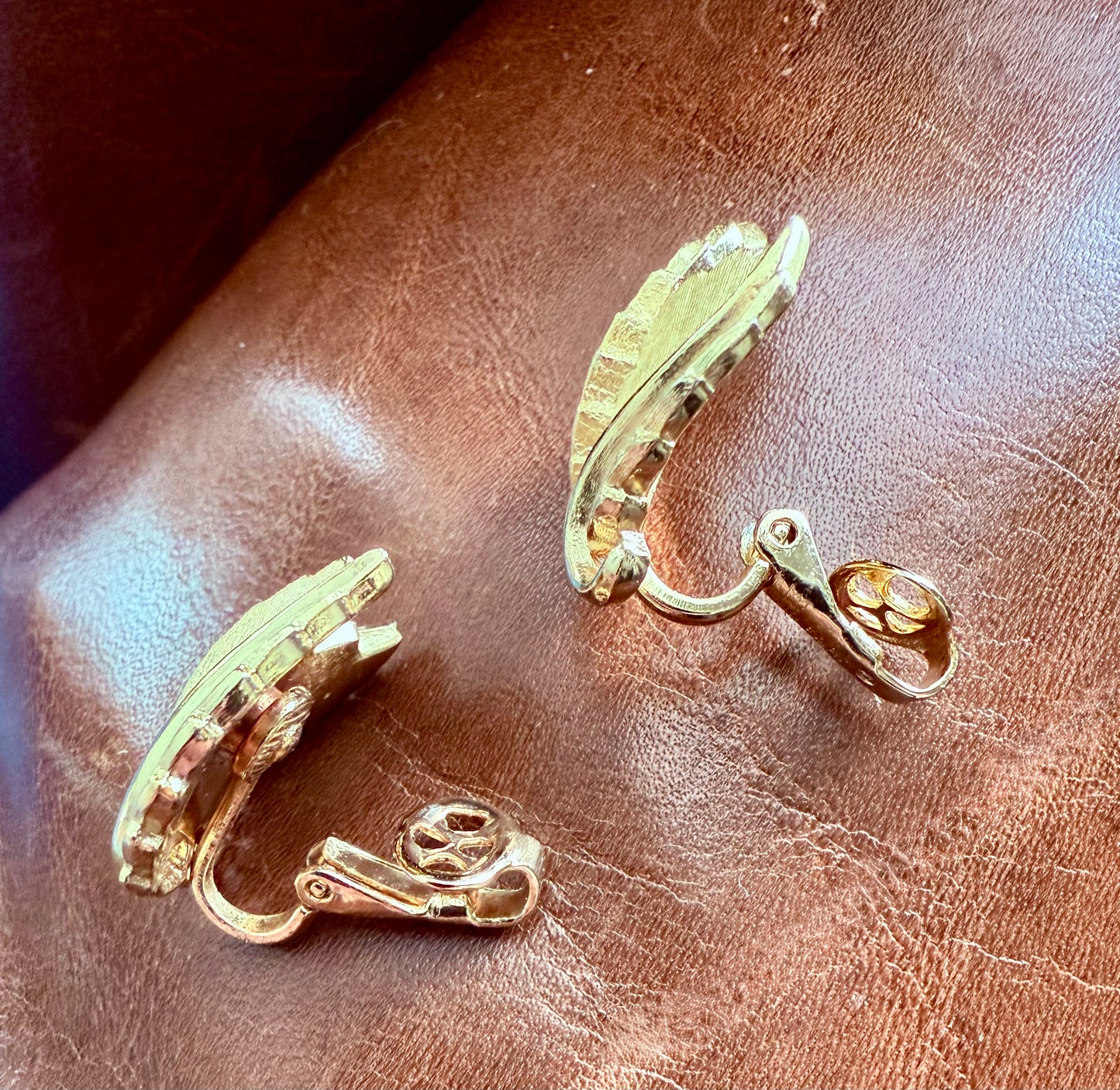 Vintage CROWN TRIFARI Clip-On Earrings in Brushed Gold Tone Double Leaf Design - Signed