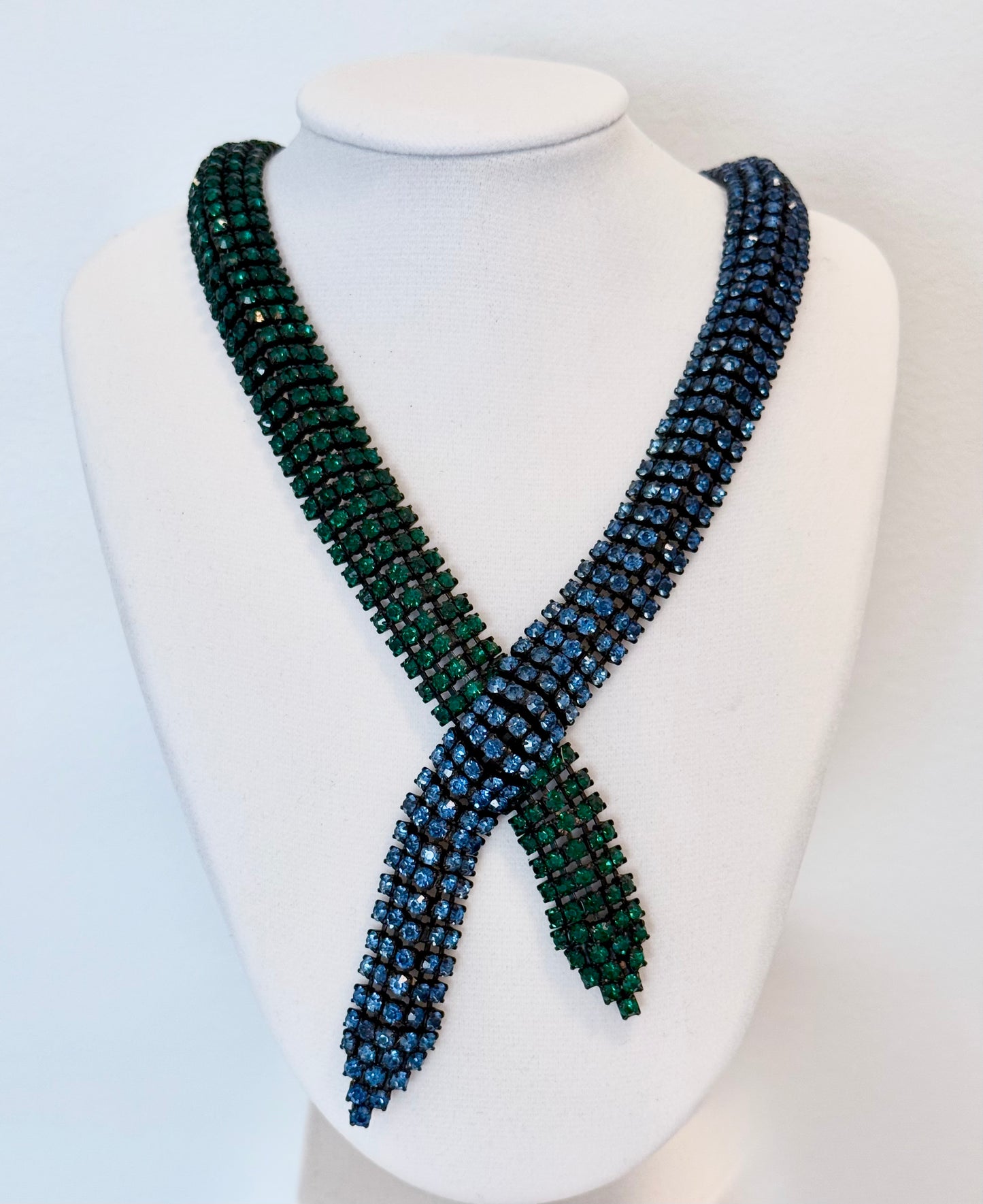 Dazzling Signed MARVELLA Vintage Blue and Green Rhinestone Choker Necklace