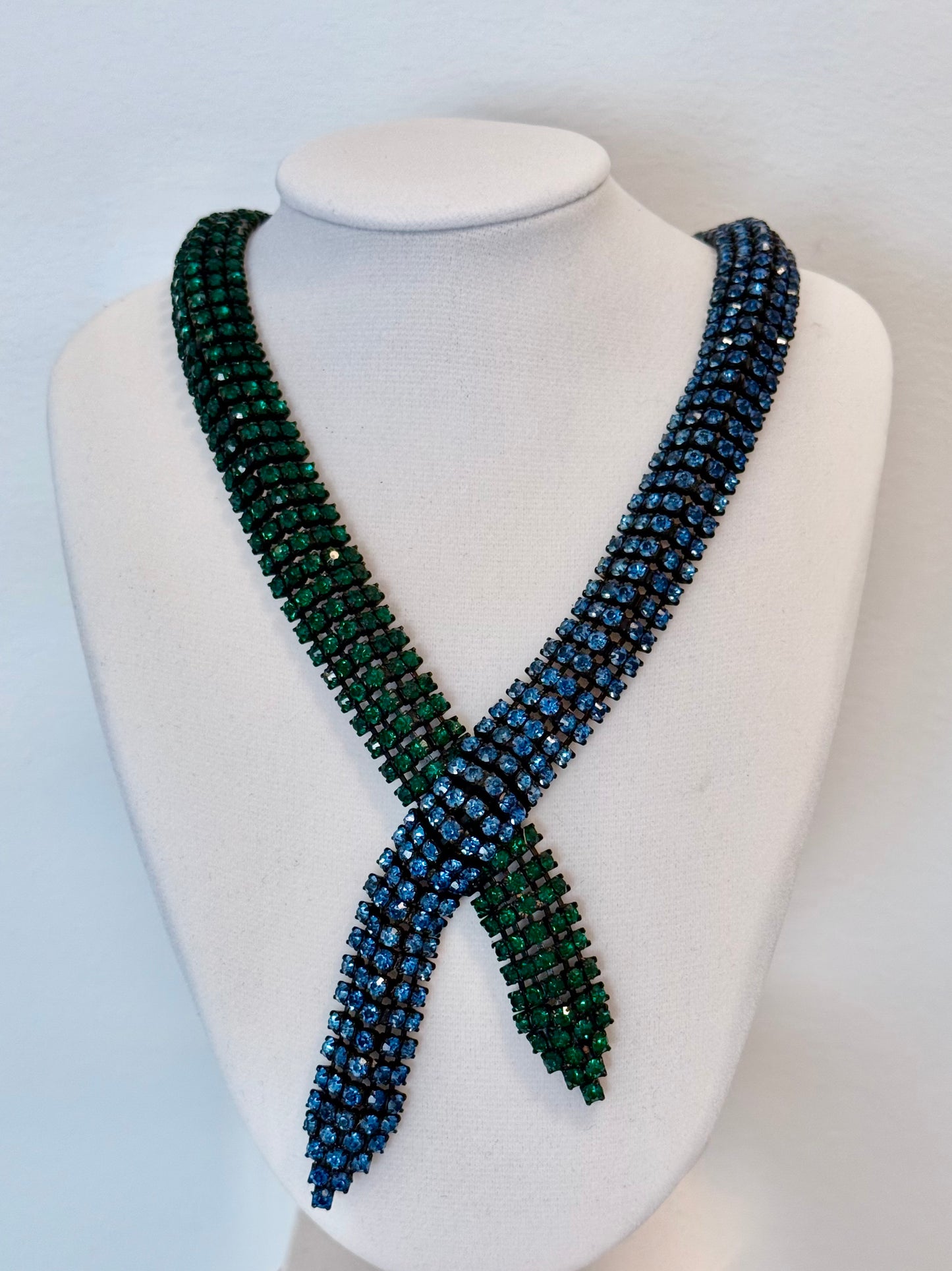 Dazzling Signed MARVELLA Vintage Blue and Green Rhinestone Choker Necklace