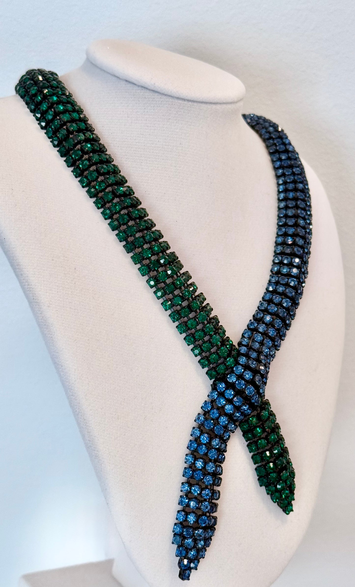 Dazzling Signed MARVELLA Vintage Blue and Green Rhinestone Choker Necklace