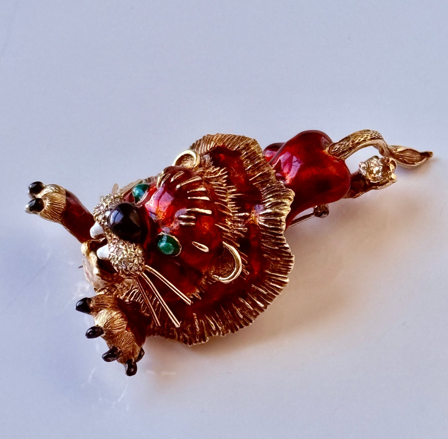 MARTINE 14K Gold, Diamond and Enamel Pouncing Lion Brooch/Pendant