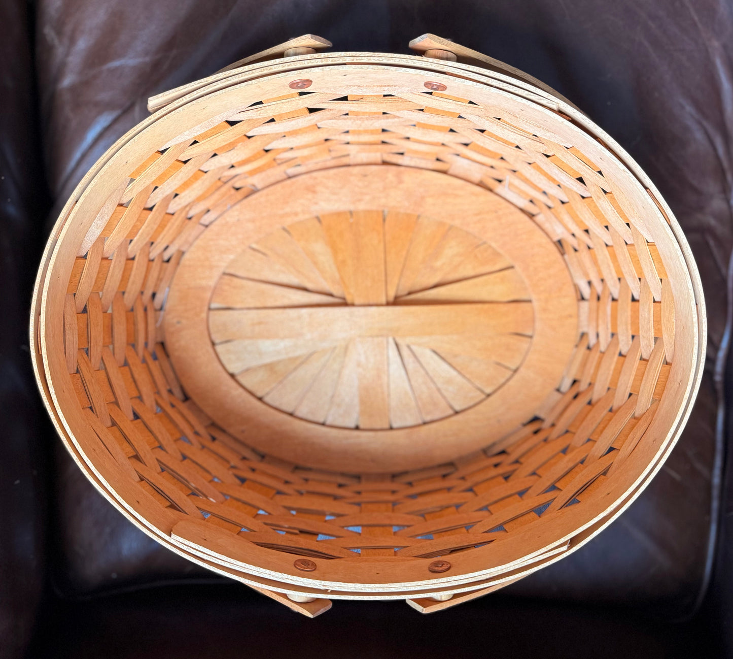 Longaberger 2002 Classic Large Easter Basket with Jelly Bean Patterned Liner and Plastic Basket Protetor Insert
