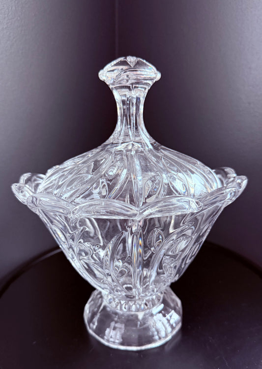 Fifth Avenue Crystal Candy Dish in Fairfax Pattern